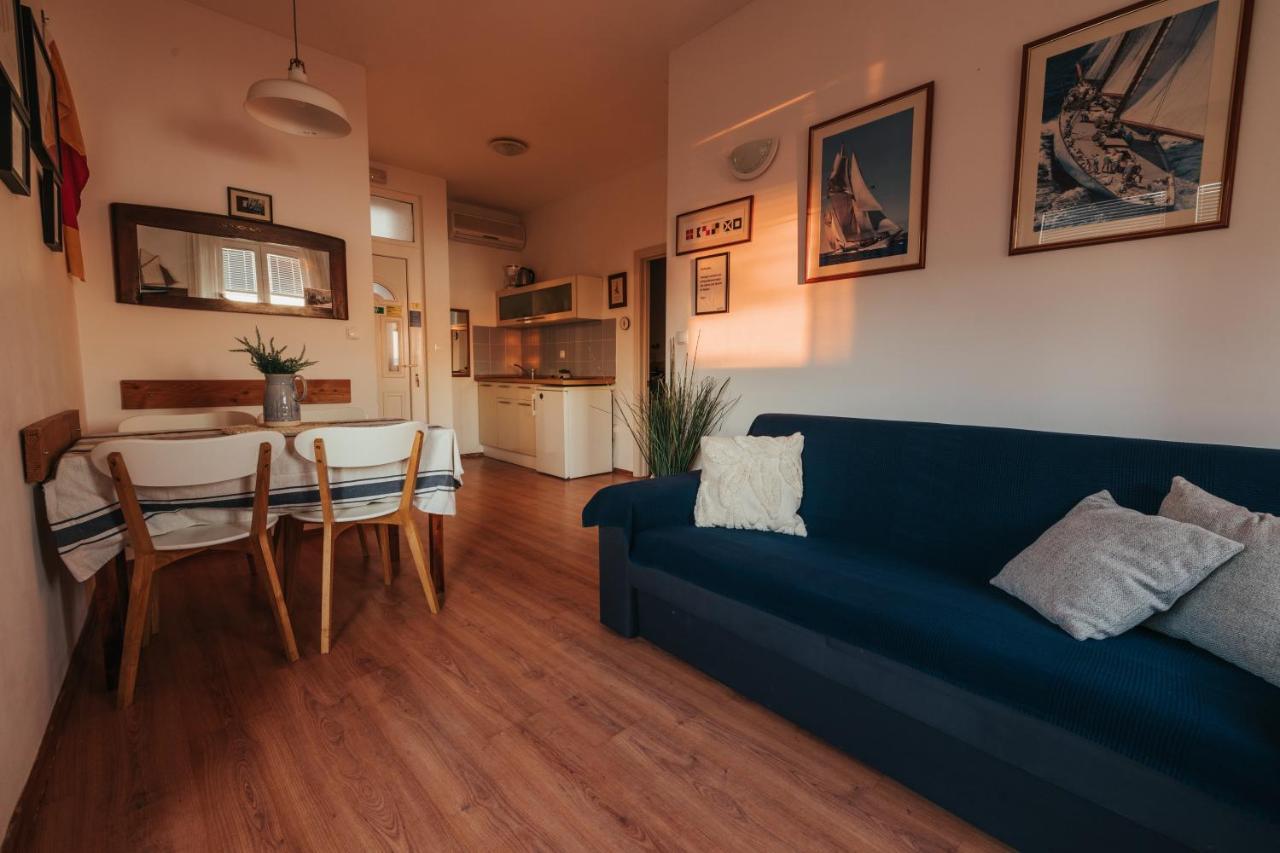 Apartments Villa Mandarina Подгора Екстериор снимка