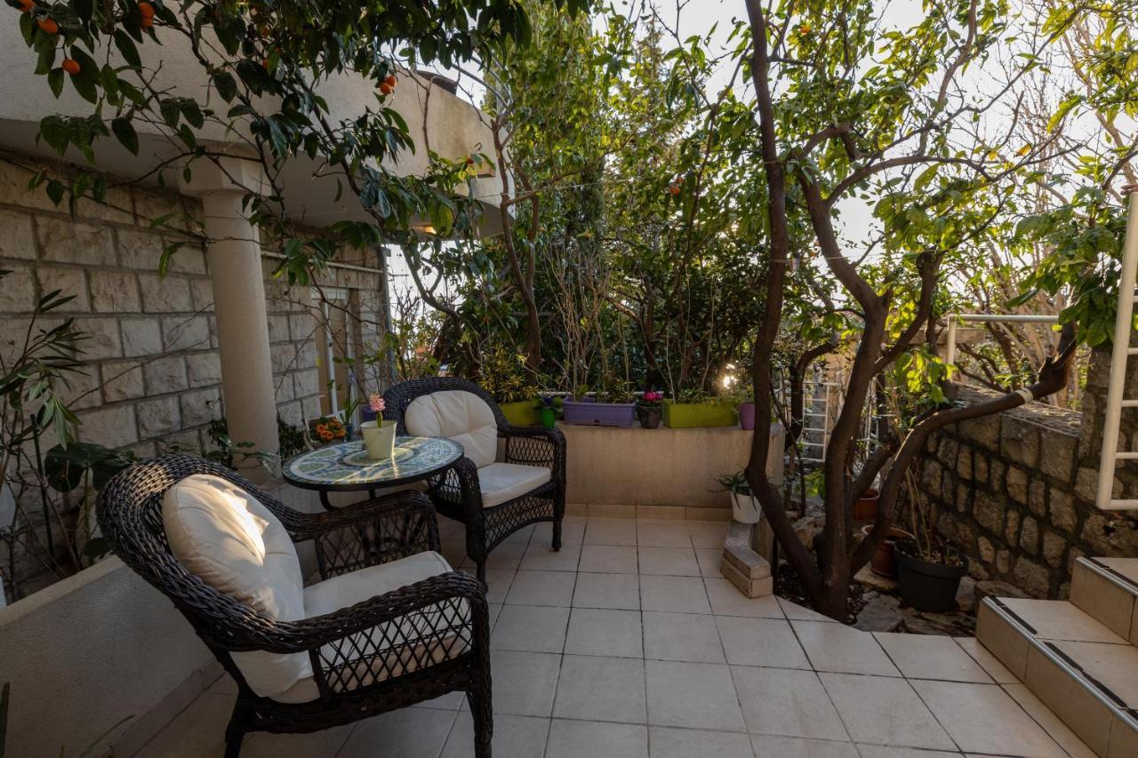 Apartments Villa Mandarina Подгора Екстериор снимка