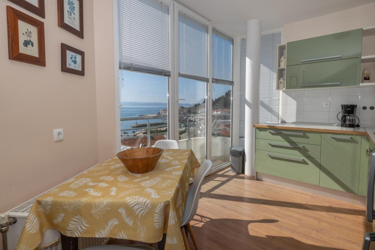 Apartments Villa Mandarina Подгора Екстериор снимка