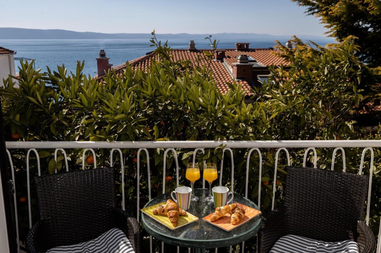 Apartments Villa Mandarina Подгора Стая снимка